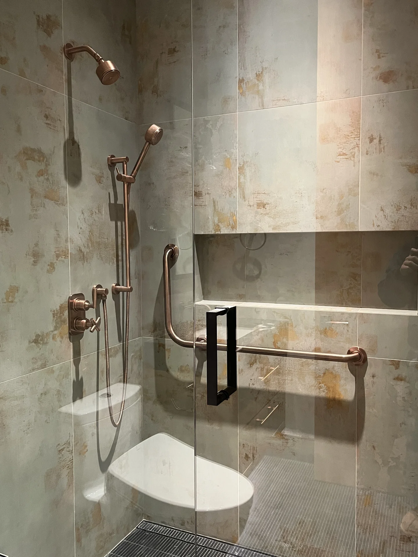 Premium bathroom detail